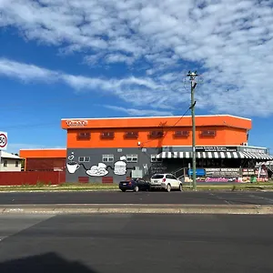 Tomato Backpackers Hostel Bundaberg